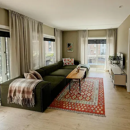 Thoughtfully Furnished Flat In Grunerlokka Apartament Oslo